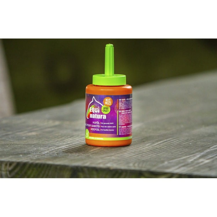 Olej do kopyt z pędzelkiem 450ml